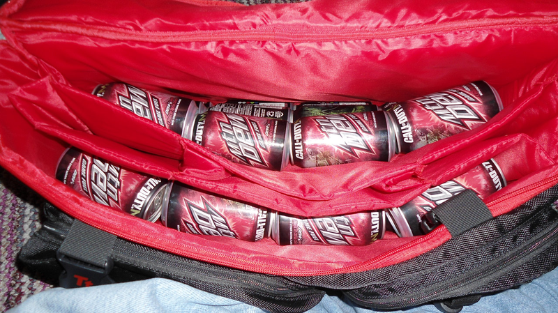 Illustration for article titled Am I Up To Reviewing This Competitive Gaming Bag?